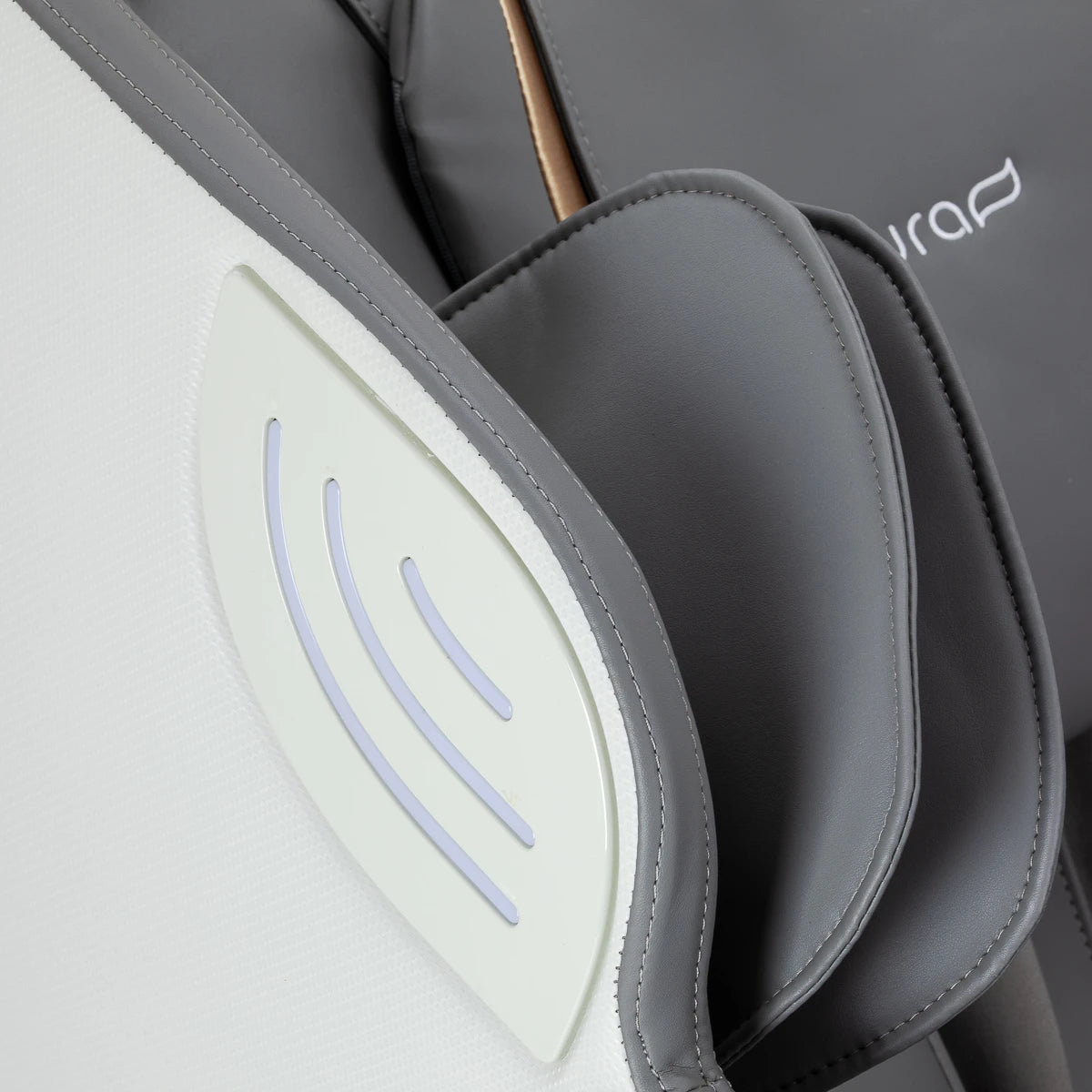 Massage chair 3D Sakura Maximus 809 white and grey