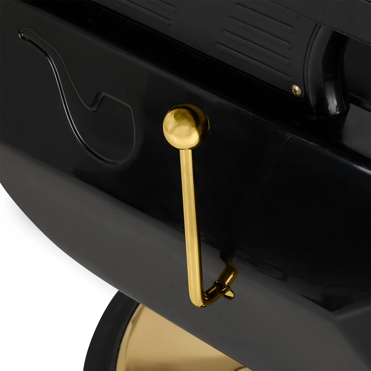 Hair System New York barber chair black gold