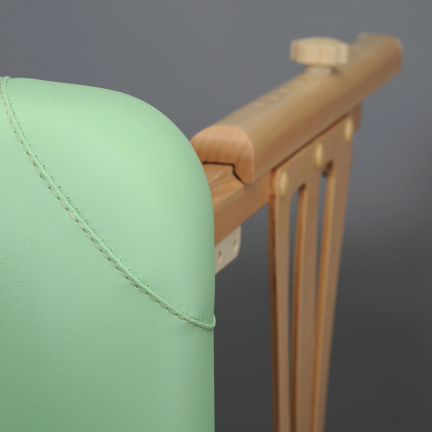 Massage Table Panda Light Wood 70 Vinyl Flex K022 Green