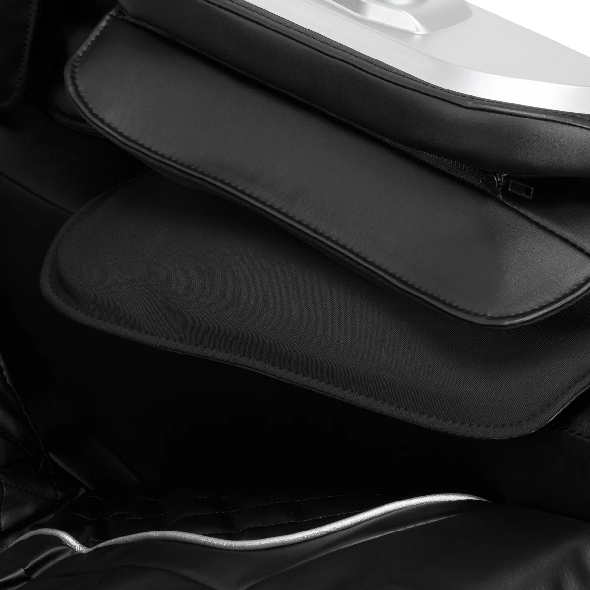 Sakura Prime 108 massage chair black