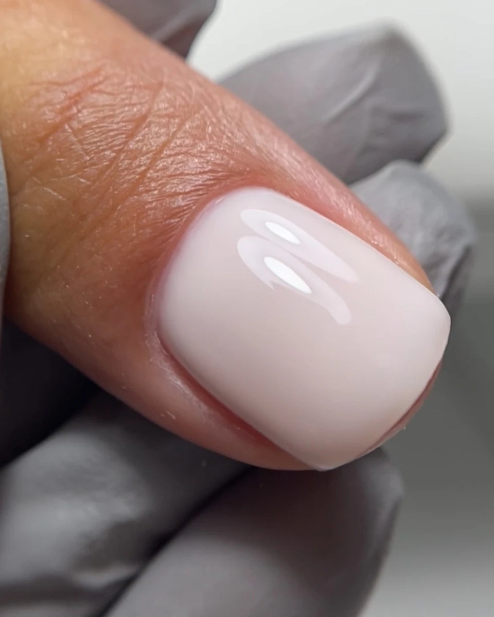 Medium Gel №18, 15 ml (without brush)