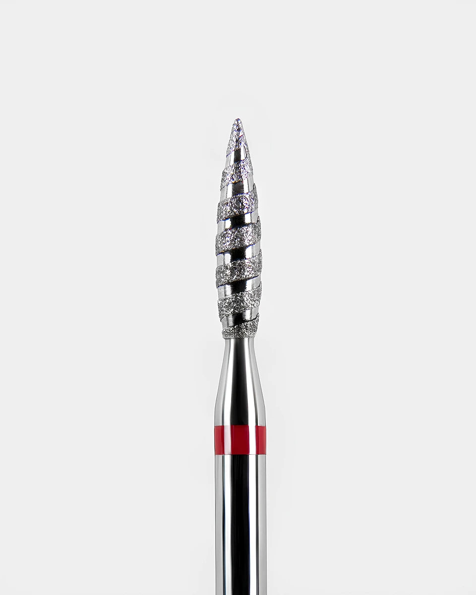 DARK by Rior Diamantborr №124 Flame Tornado röd 0,23 mm