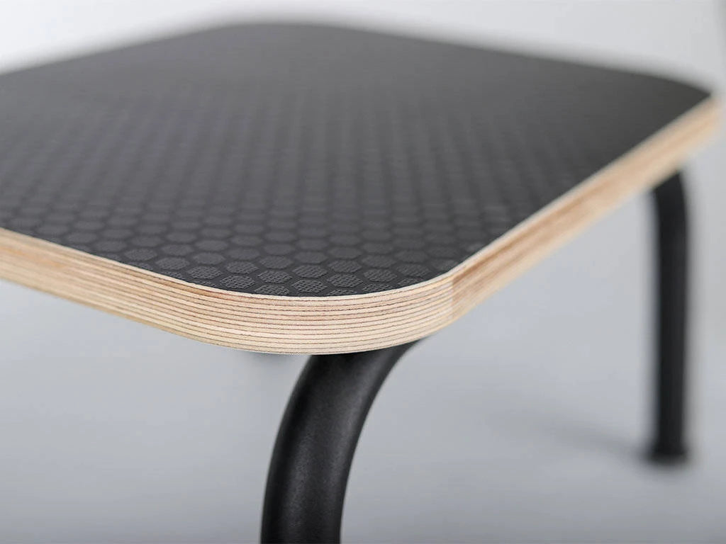 Metal Step svart
