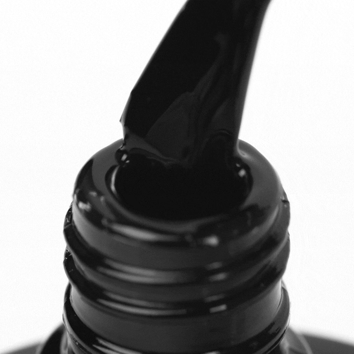 Gel polish OCHO Black 002 -5 g